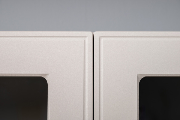 Гостиная Ричфорд композиция 2 без карнизов, кашемир 5981 BS, моно керамика D166-2 ПВХ, белый PE шагрень (собирается на любую сторону)